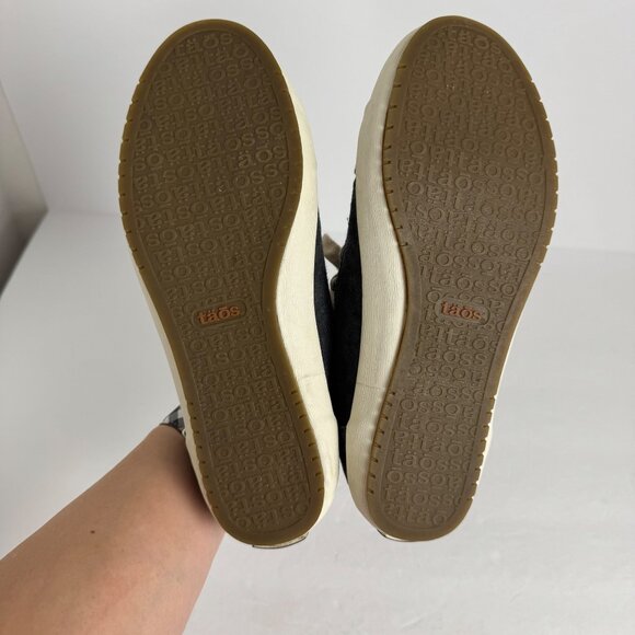 Taos Star Sneaker Grey White Womens Size 6.5 Casual Tennis Shoes Lace Up Gray - Picture 13 of 13